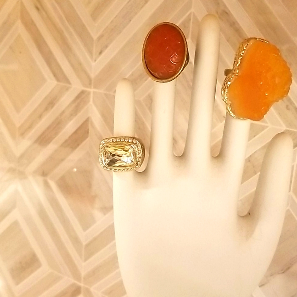 A trio of  fashion rings